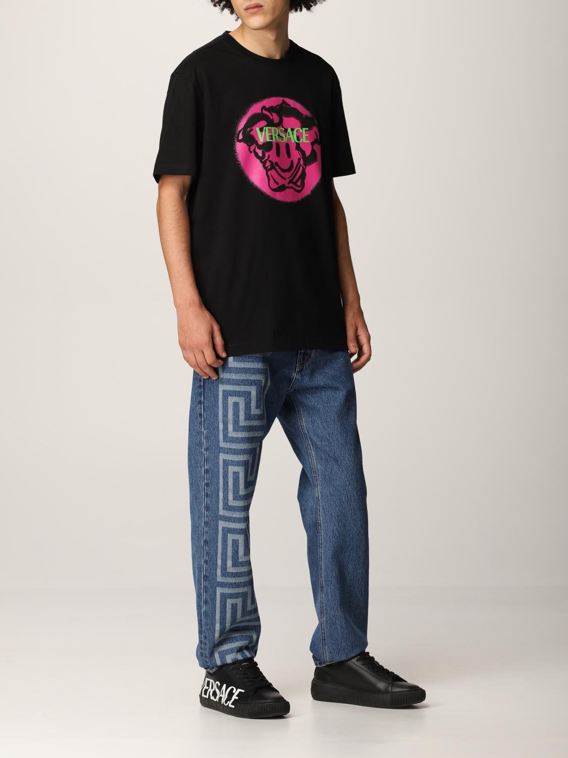 VERSACE Monogram Smiley T-Shirt in Nero & Multicolor