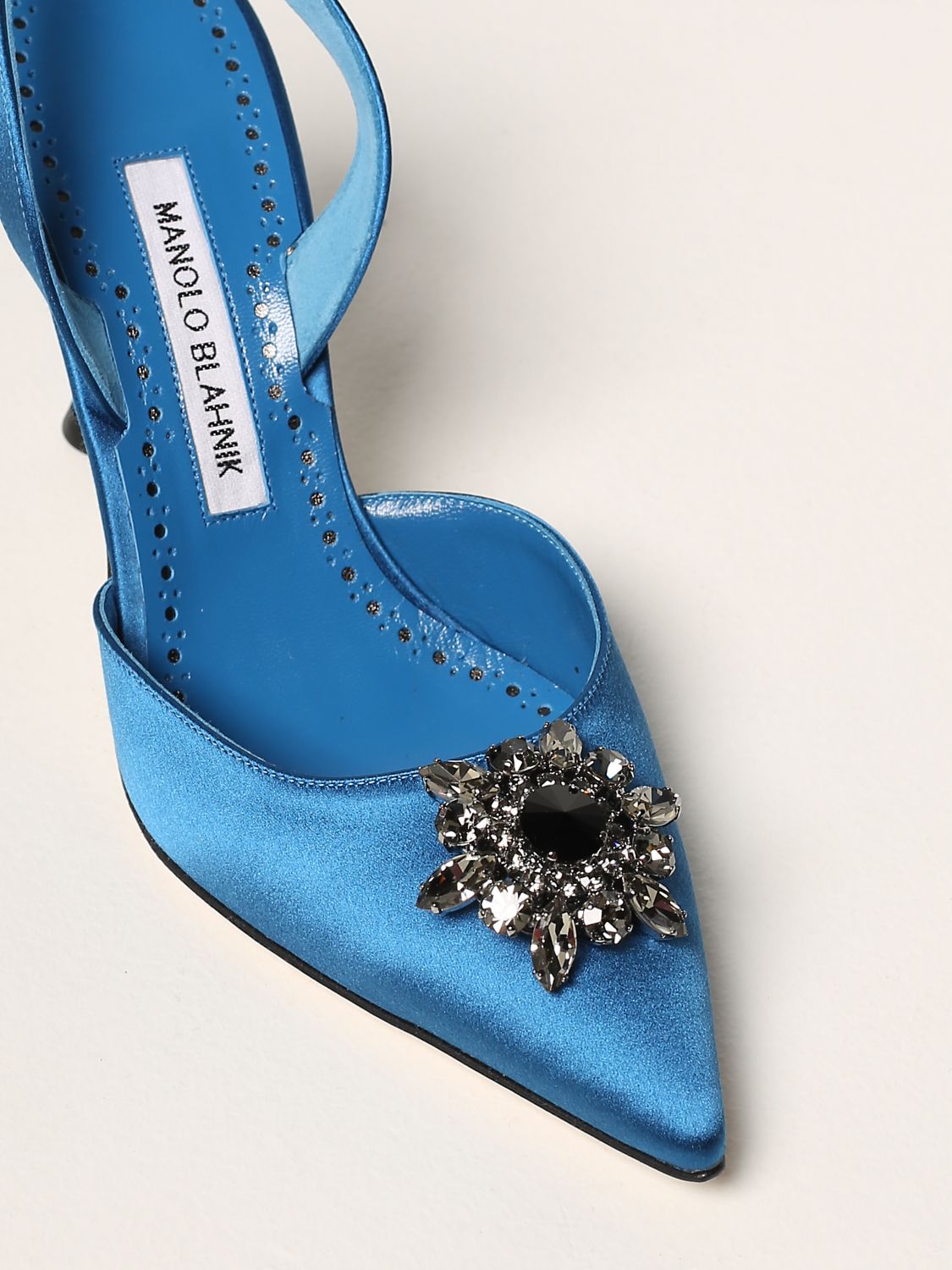 MANOLO BLAHNIK: Cassinasli slingbacks in satin - Royal Blue | Court ...