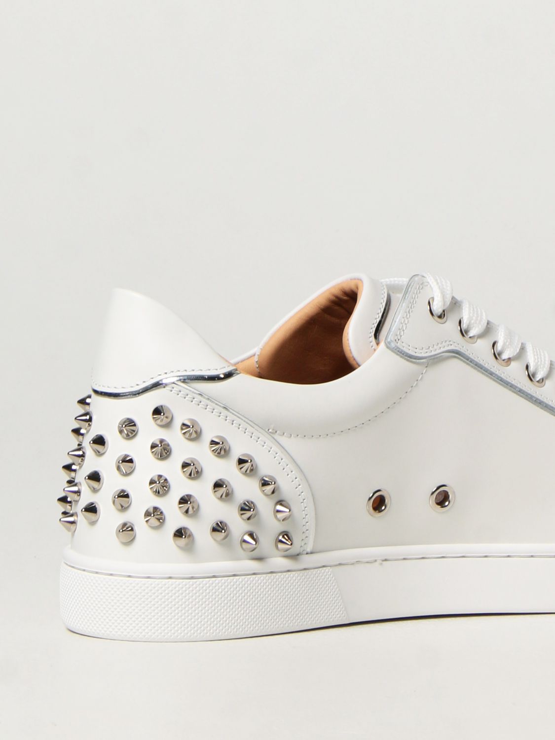 Christian Louboutin Viera 2 Studded Spike Sneakers in White Leather  ref.595521 - Joli Closet