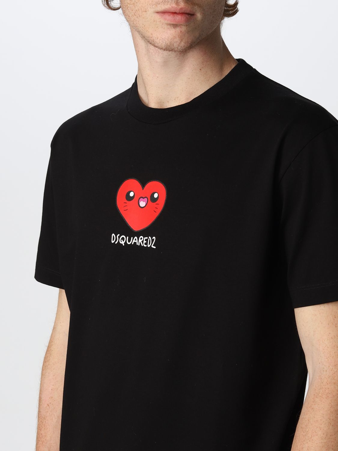 DSQUARED2: T-shirt with heart - Black | Dsquared2 t-shirt S71GD1174S23009 online on GIGLIO.COM