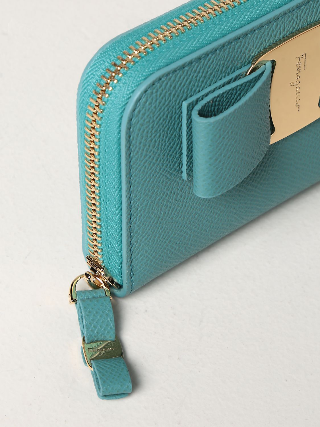 Wallet Salvatore Ferragamo: Salvatore Ferragamo grained leather wallet gnawed blue 4