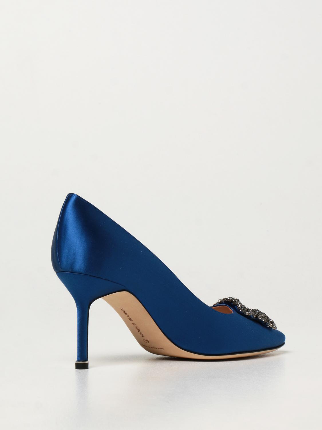 MANOLO BLAHNIK: Hangisi satin pumps 