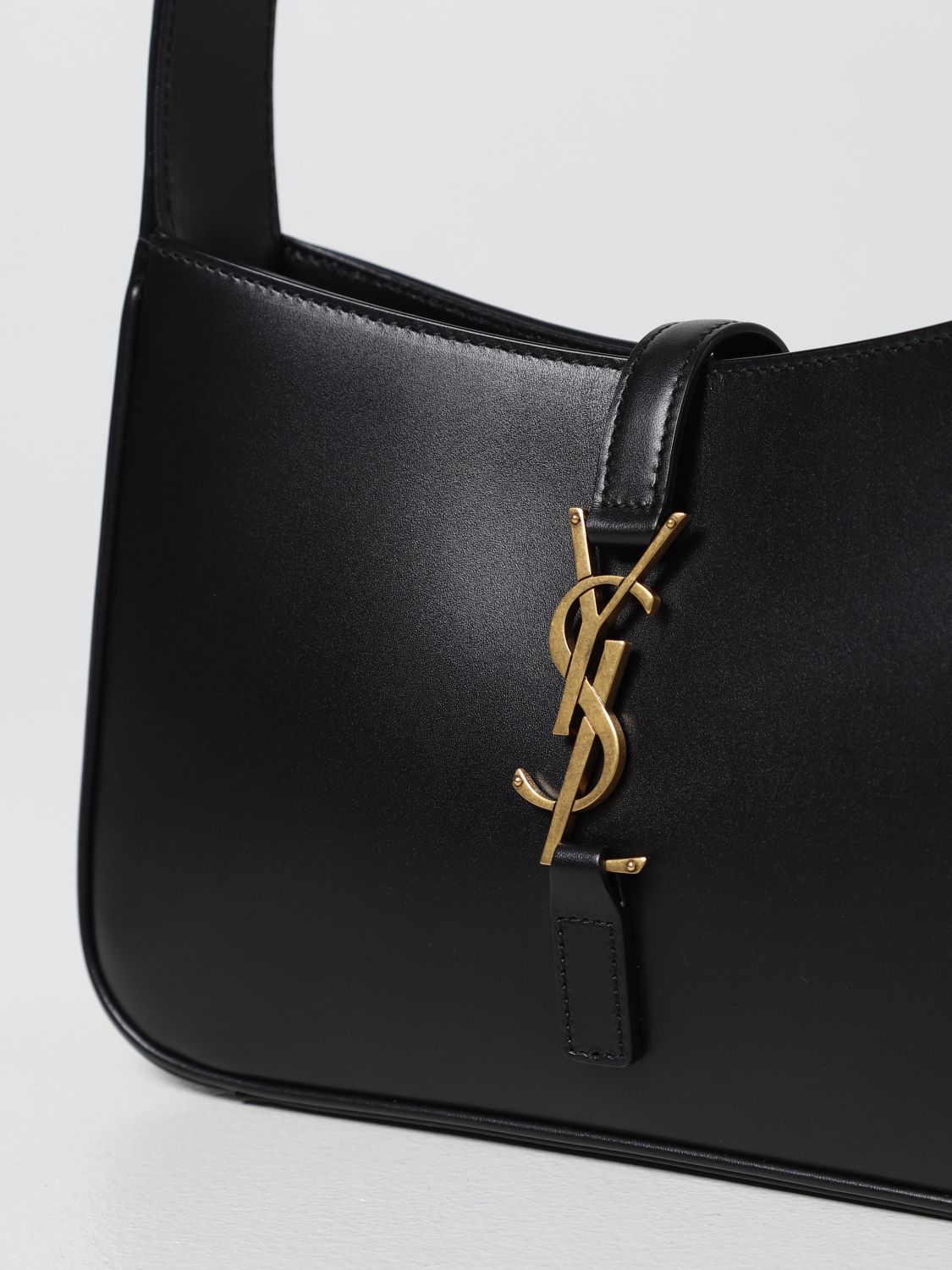 Black Le 5 à 7 large leather shoulder bag, Saint Laurent