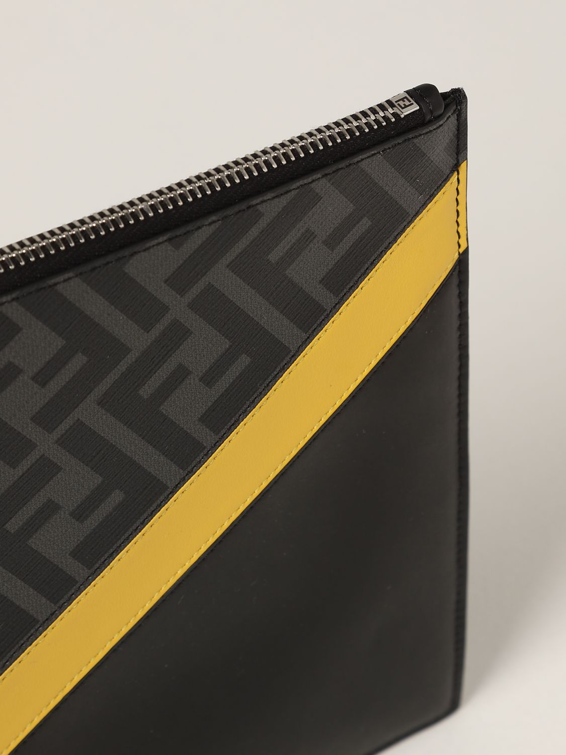Pochette Fendi Vintage Factory Sale, 58% OFF | www.ingeniovirtual.com