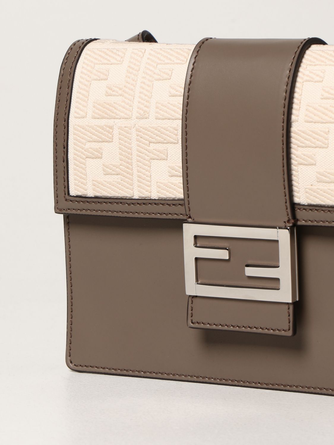 FENDI: Bolso hombre - Natural | Bandolera Fendi 7VA524A9P6 GIGLIO.COM