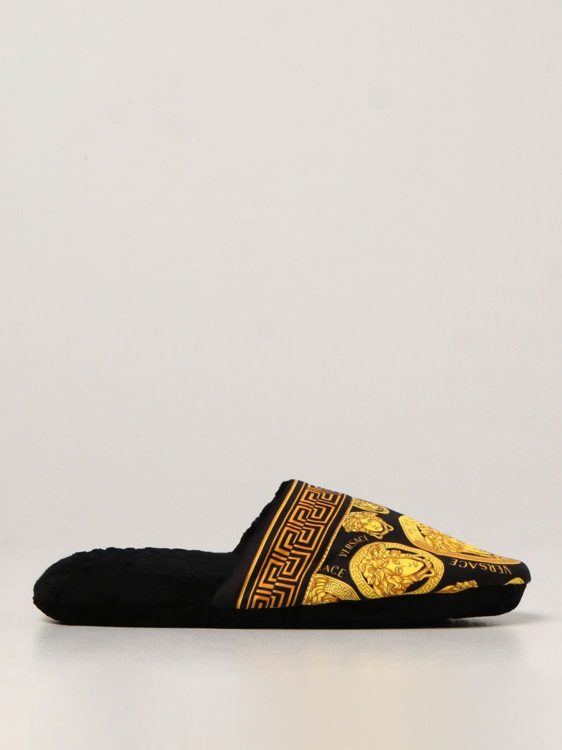 Herdenkings ruimte Kwadrant VERSACE HOME: slippers with Medusa and Greca print - Black | Versace Home  flat shoes ZSLB00002 ZCOSP132 online on GIGLIO.COM