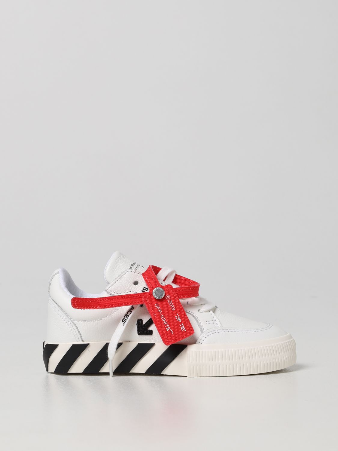 OFF-WHITE: Low Vulcanized sneakers in leather - White | Off-White shoes ...
