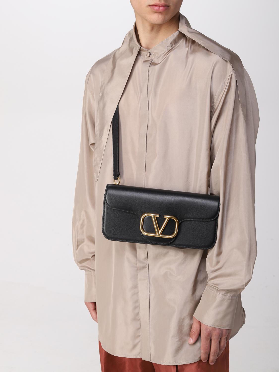 VALENTINO GARAVANI: Bolso hombre - Negro | Bandolera Valentino Garavani  XY0B0B54LMG GIGLIO.COM