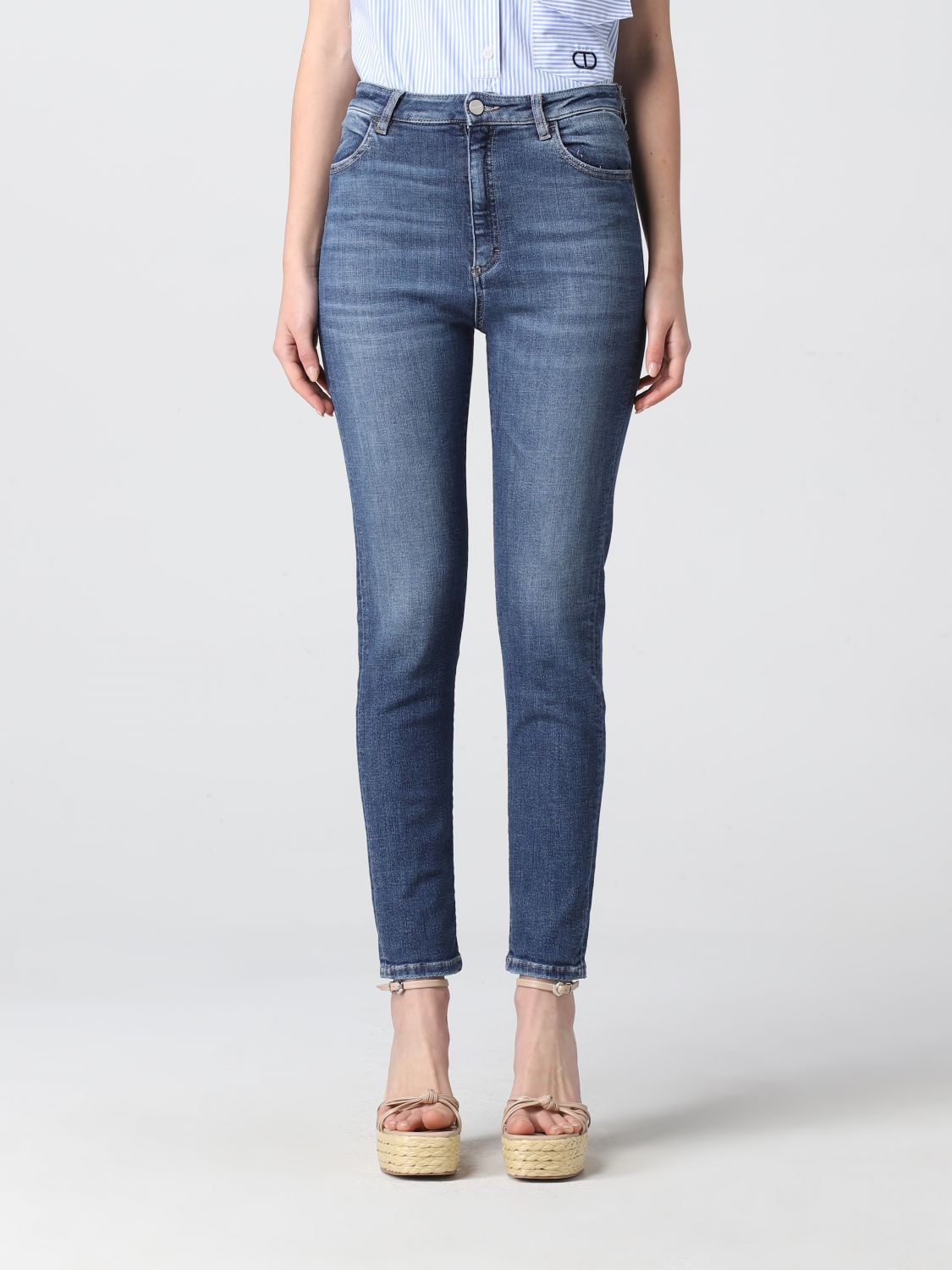 Icon Denim Los Angeles Cropped Jeans In Washed Denim In Stone Washed