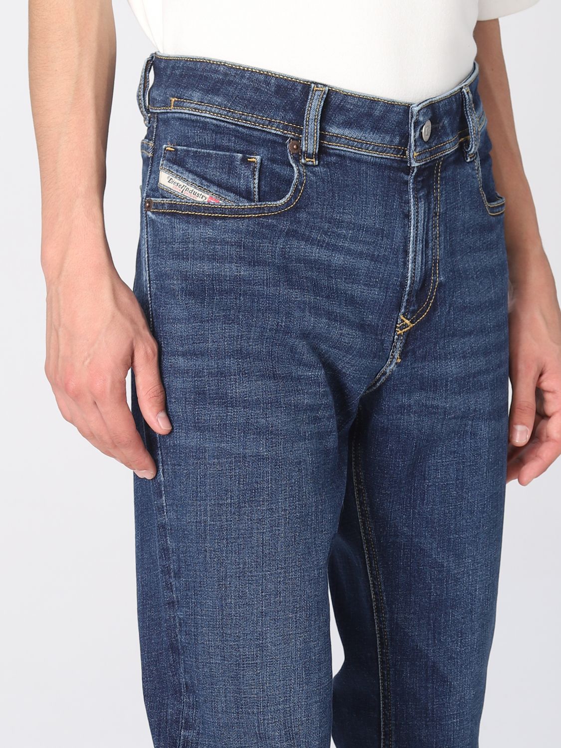 Passief schuld maak je geïrriteerd Diesel Outlet: jeans for man - Blue | Diesel jeans A0359409B98 online on  GIGLIO.COM