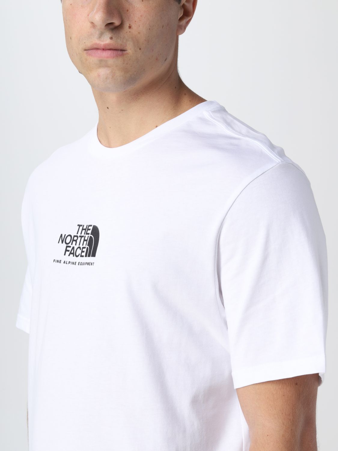 T-shirt The North Face: T-shirt The North Face con logo bianco 3