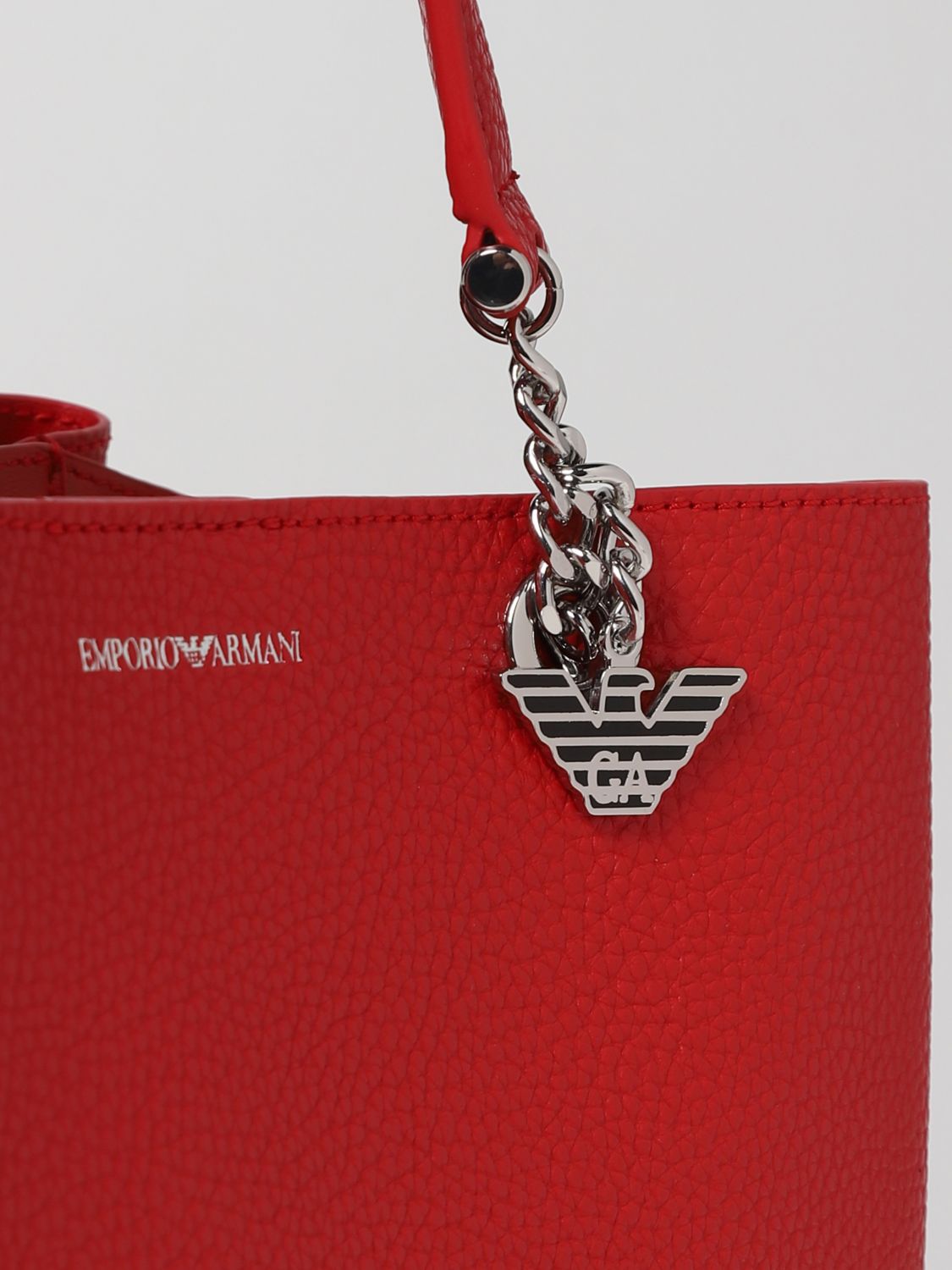 Emporio Armani Schultertasche in Rot Damen Taschen Schultertaschen 