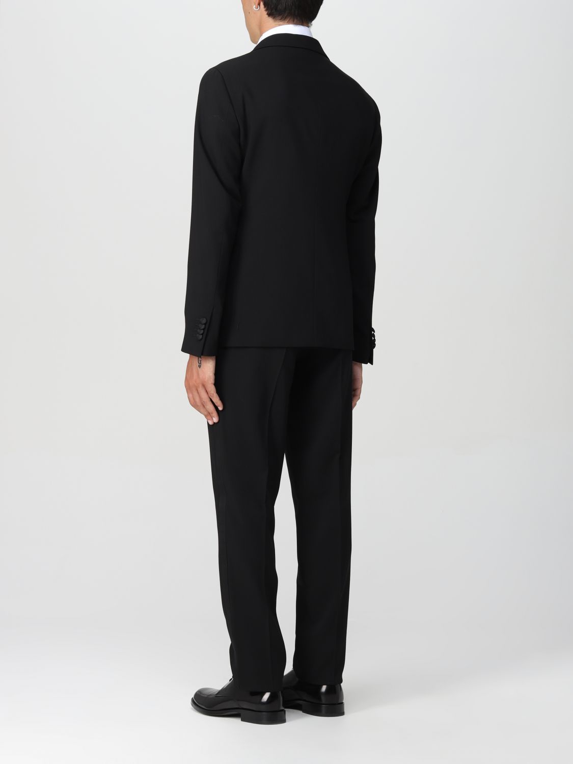 Suit Giorgio Armani: Giorgio Armani 2-button tuxedo with slim lapels black 3