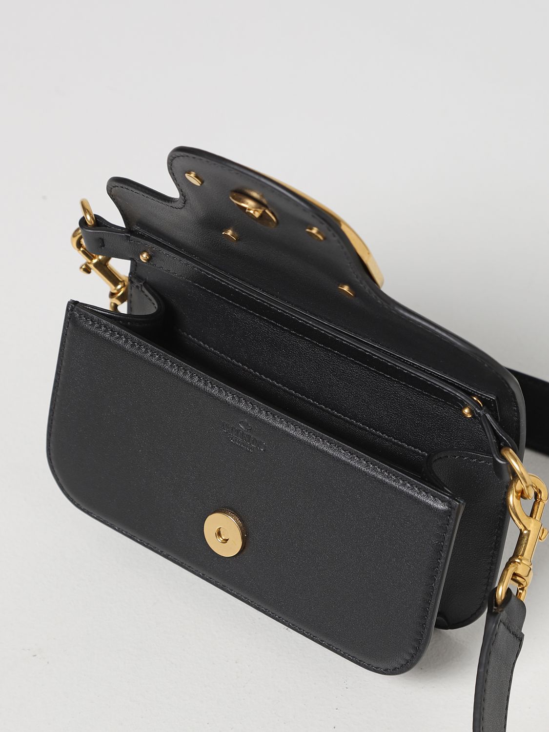 Shoulder bag Valentino Garavani: Valentino Garavani Locò smooth leather bag black 5
