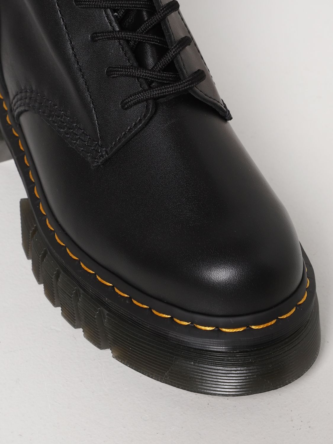 Dr. Martens Outlet: ankle boots for woman - Black | Dr. flat ankle boots 27149001 online on