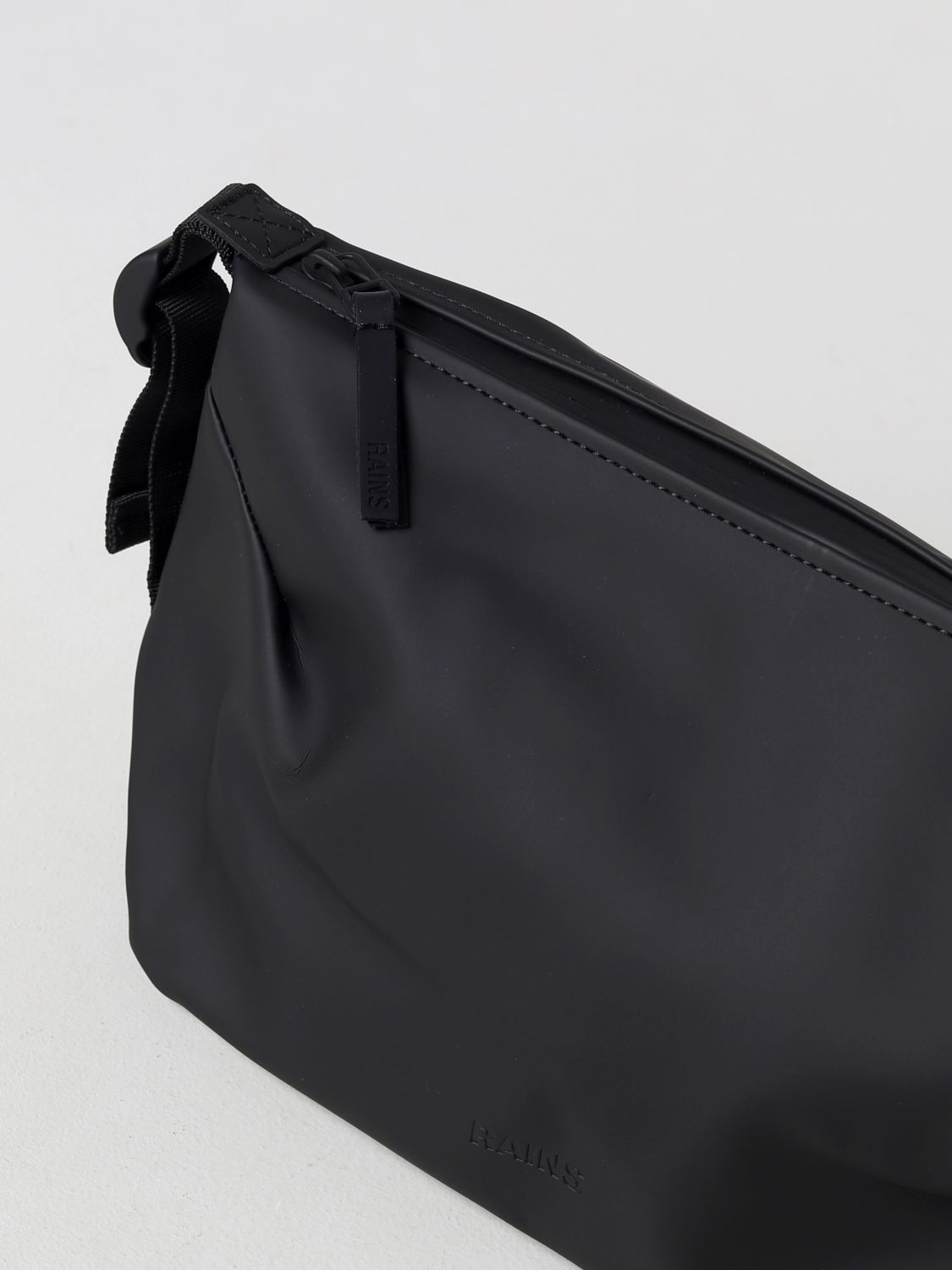 Beautycase Rains: Beauty case Weekend Wash Bag Rains in nylon gommato nero 3