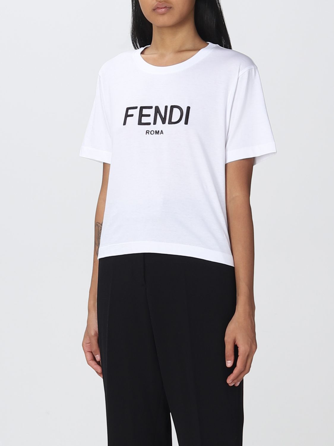 独創的 FENDI メンズTシャツ