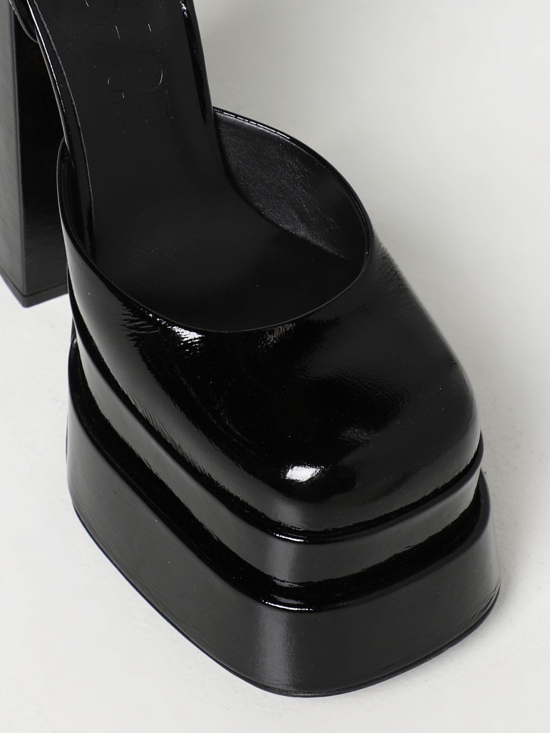 Zapatos de tacón Versace: Zapatos de tacón Versace para mujer negro 4