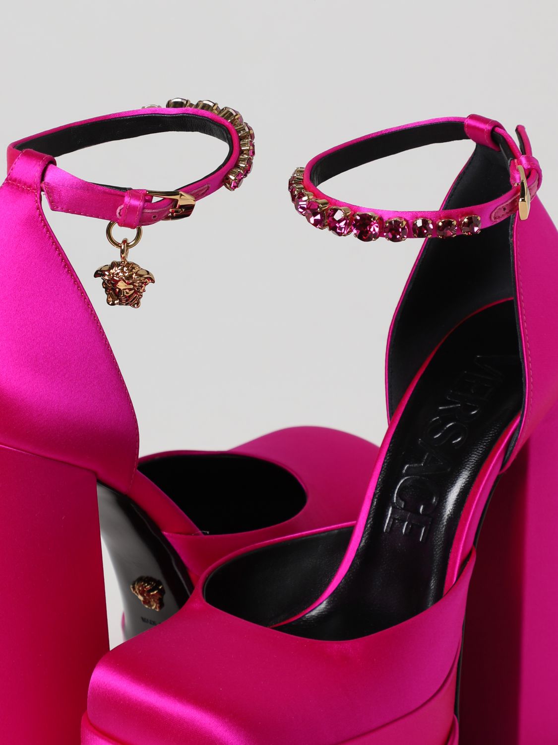 Туфли на каблуке Versace: Туфли на каблуке Versace для нее розовый 4