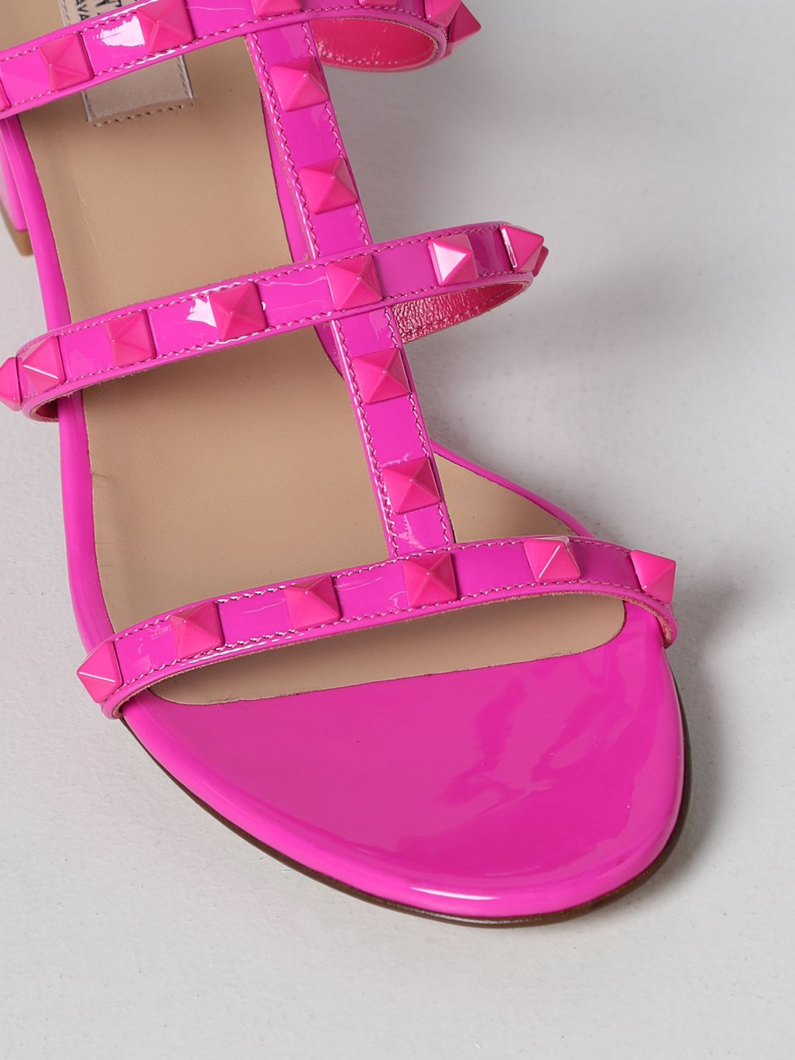 Heeled sandals Valentino Garavani: Valentino Garavani heeled sandals for women pink 4