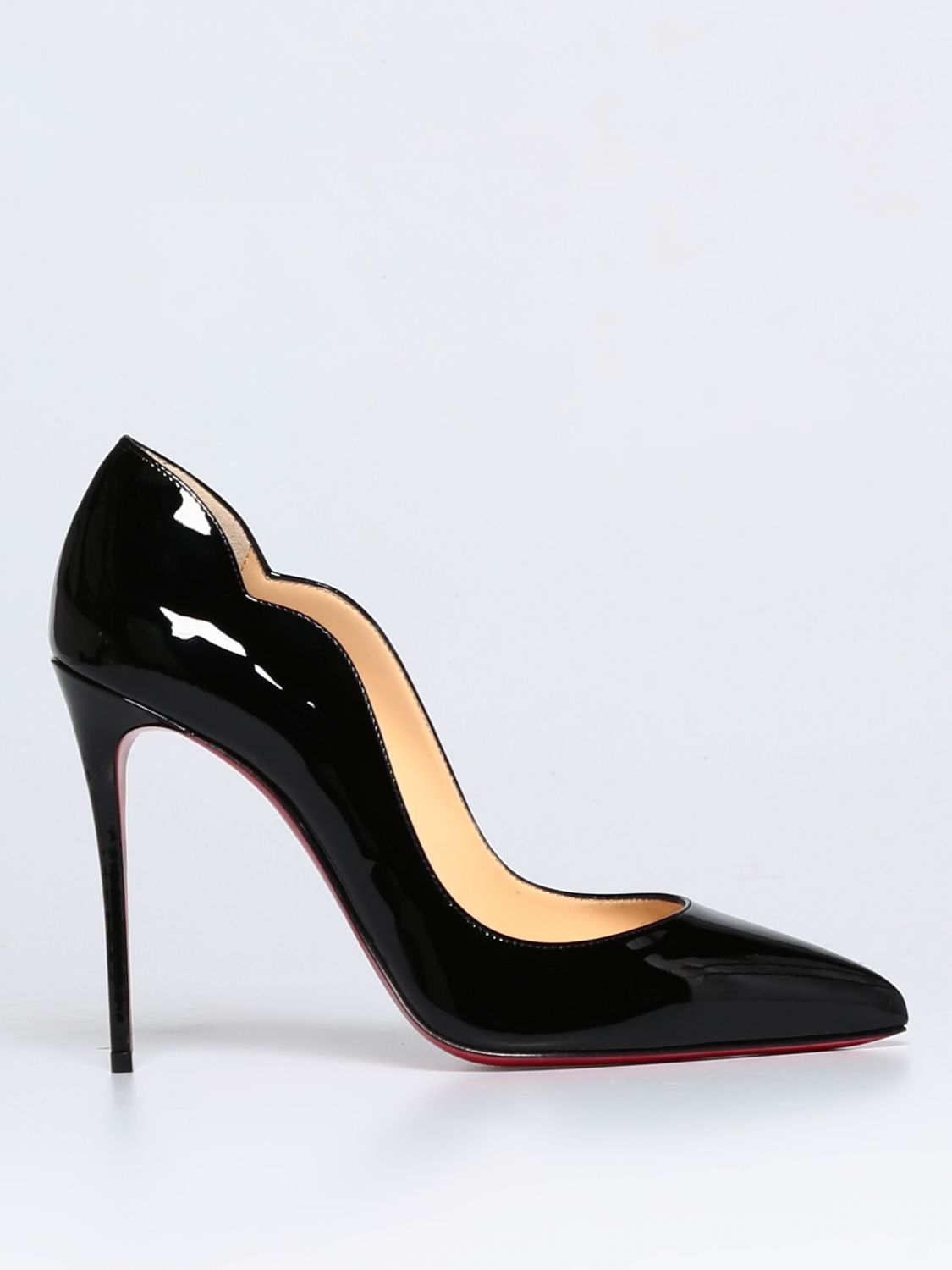 arm fællesskab lysere CHRISTIAN LOUBOUTIN: Hot Chick décolleté in patent leather - Black | Christian  Louboutin pumps 1190911 online on GIGLIO.COM