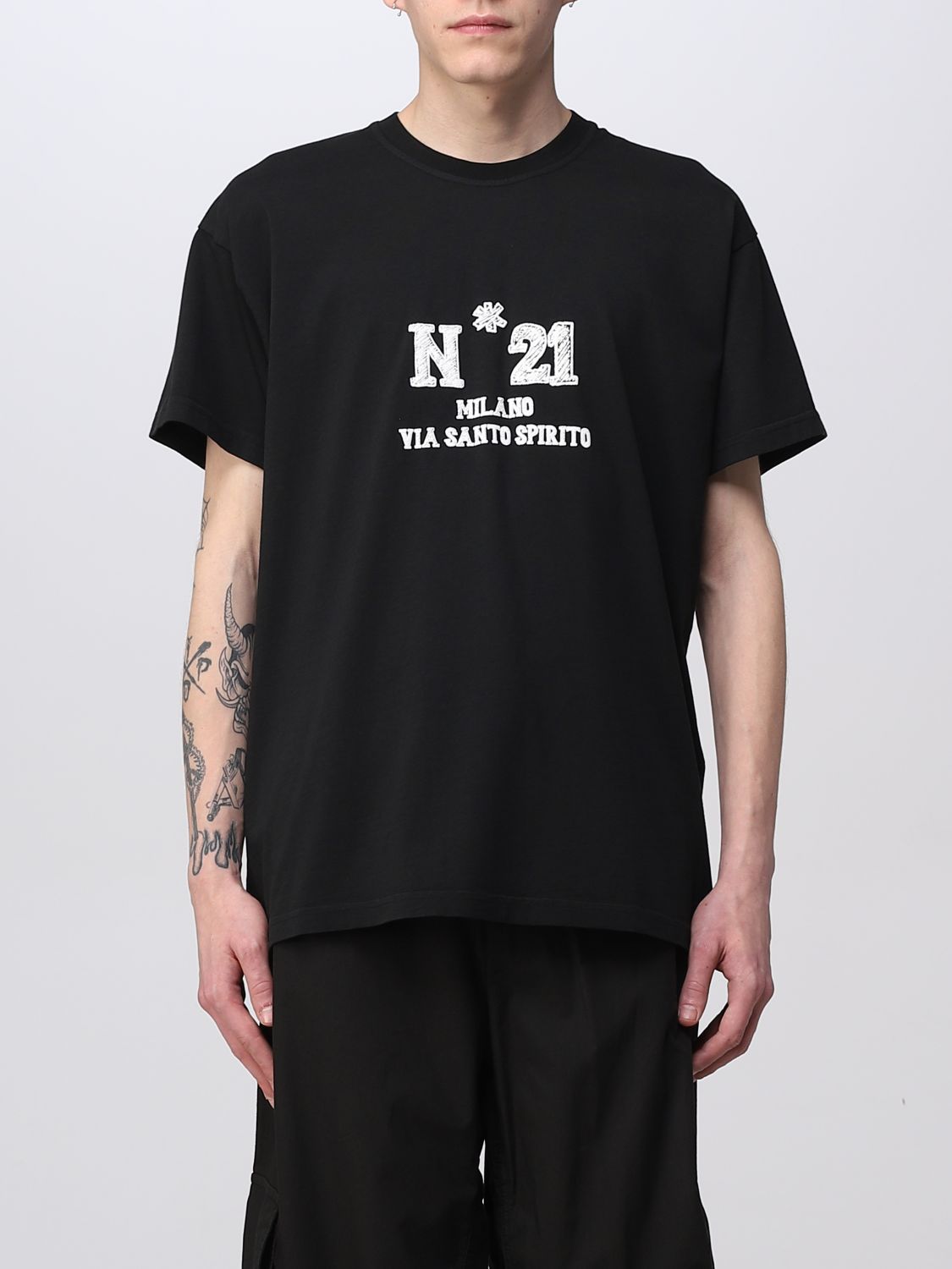 N°21 T恤 N° 21 男士 颜色 黑色 In Black
