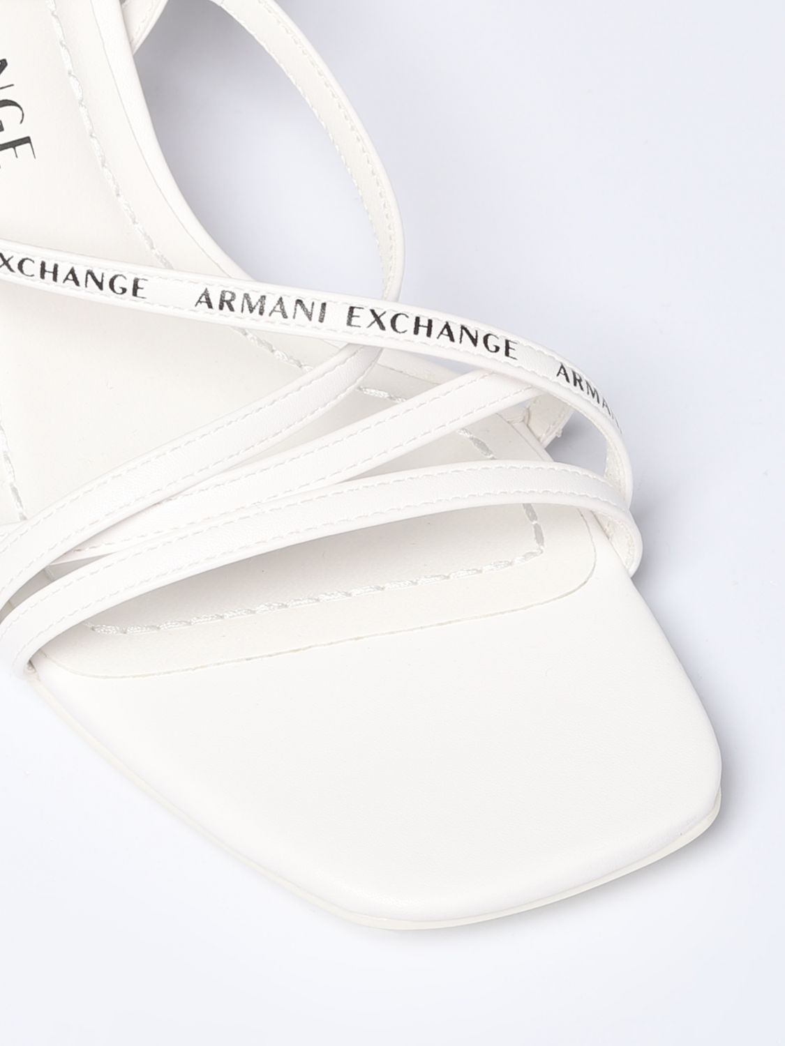 ik heb honger Aan boord grens ARMANI EXCHANGE: heeled sandals for woman - White | Armani Exchange heeled  sandals XDP033XV688 online on GIGLIO.COM
