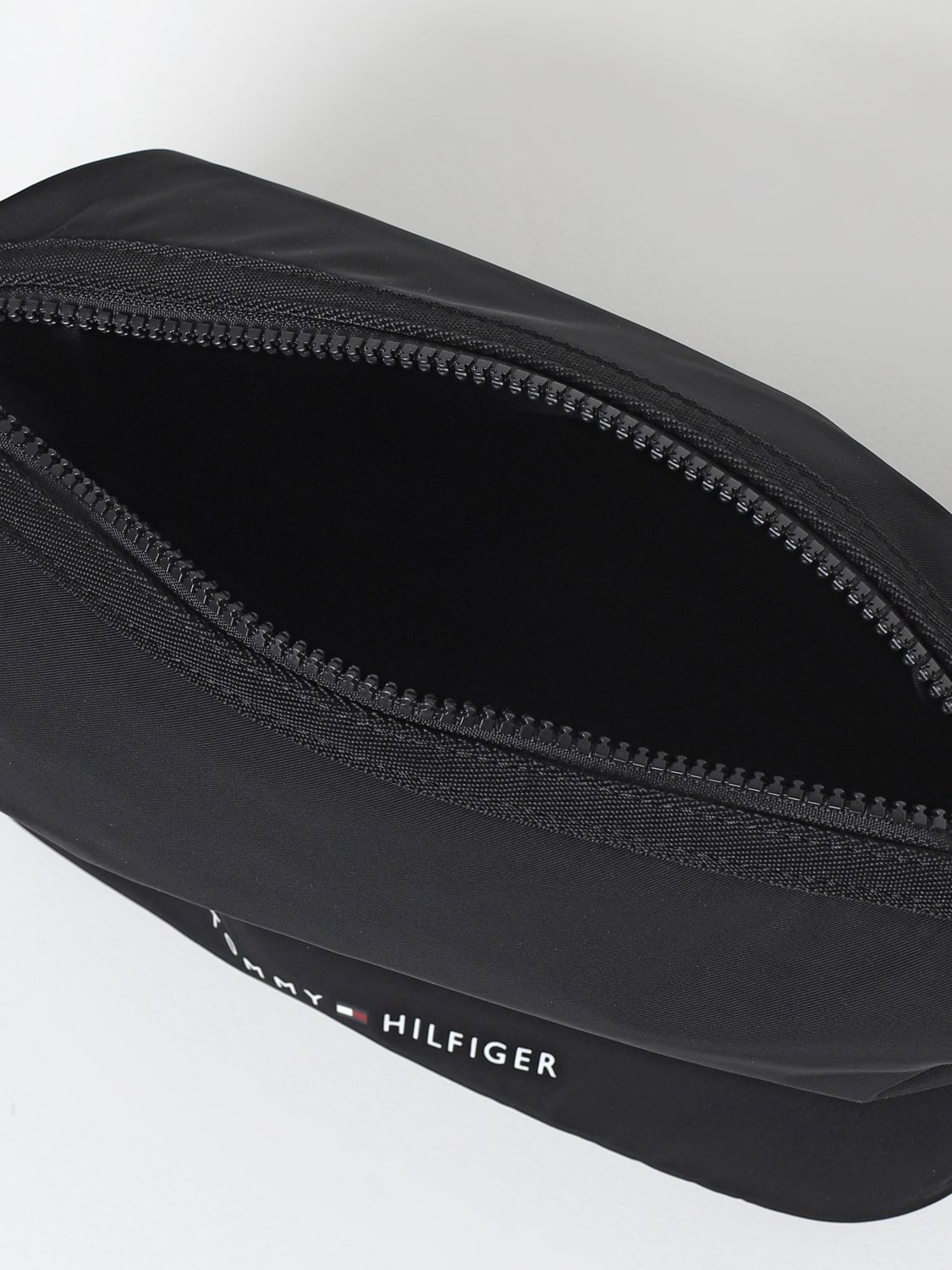 TOMMY HILFIGER - Men's beauty-case with signature loop 