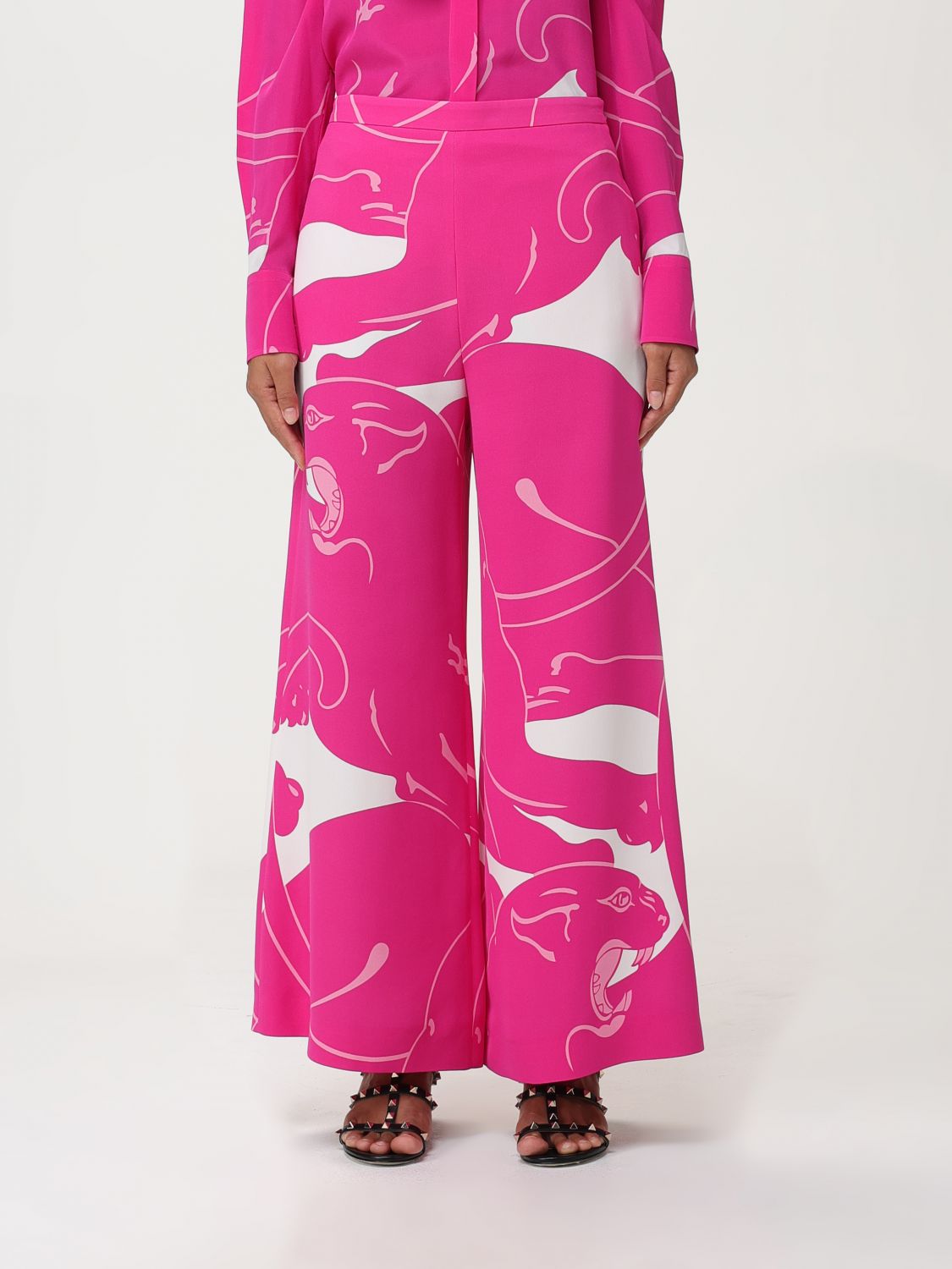 Shop Valentino Pants In Printed Silk In Pink