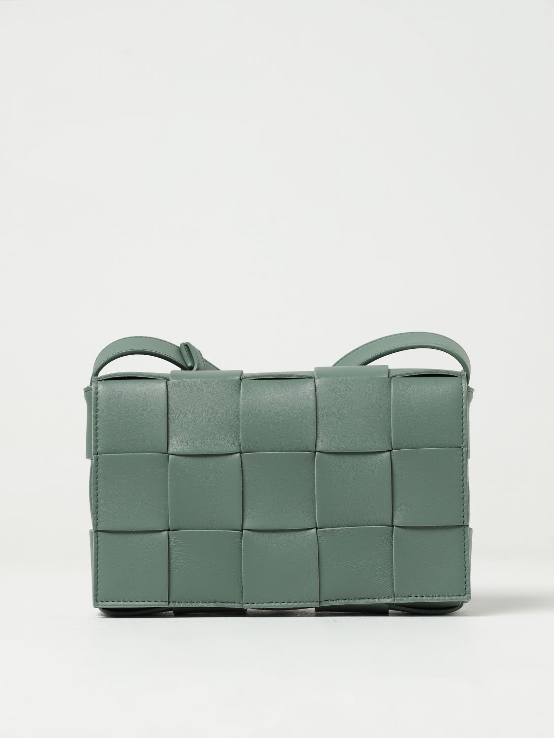 Bottega Veneta Cassette Bag In Woven Nappa In Green