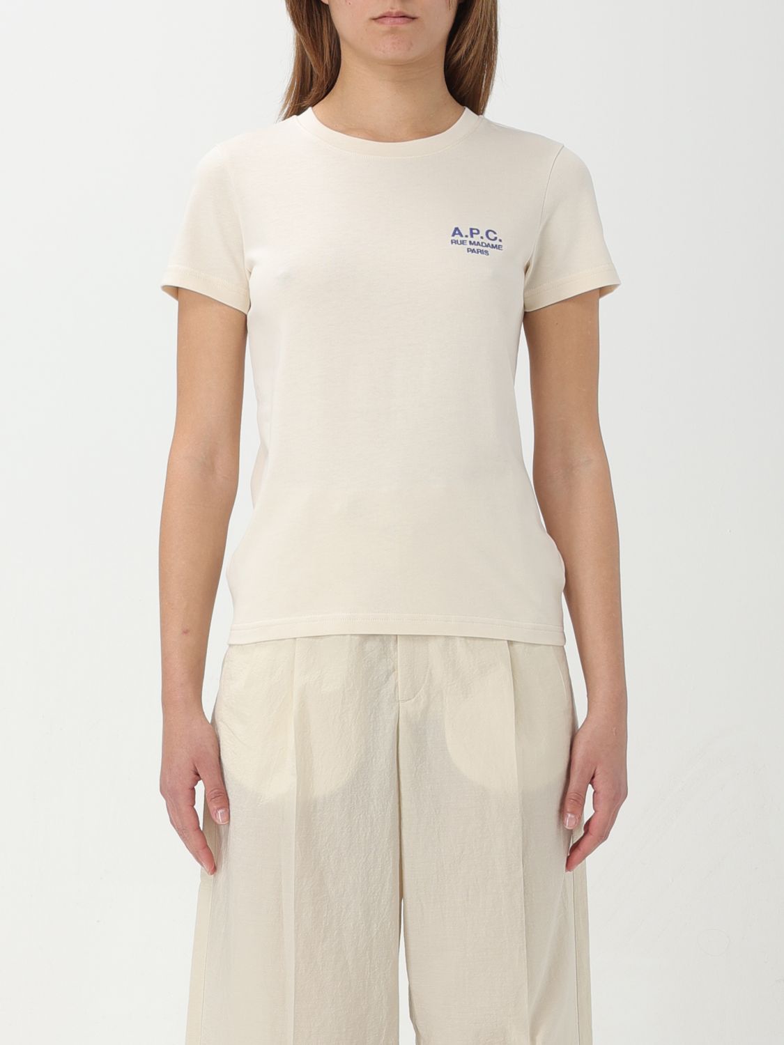 Shop Apc T-shirt A.p.c. Woman Color White 1