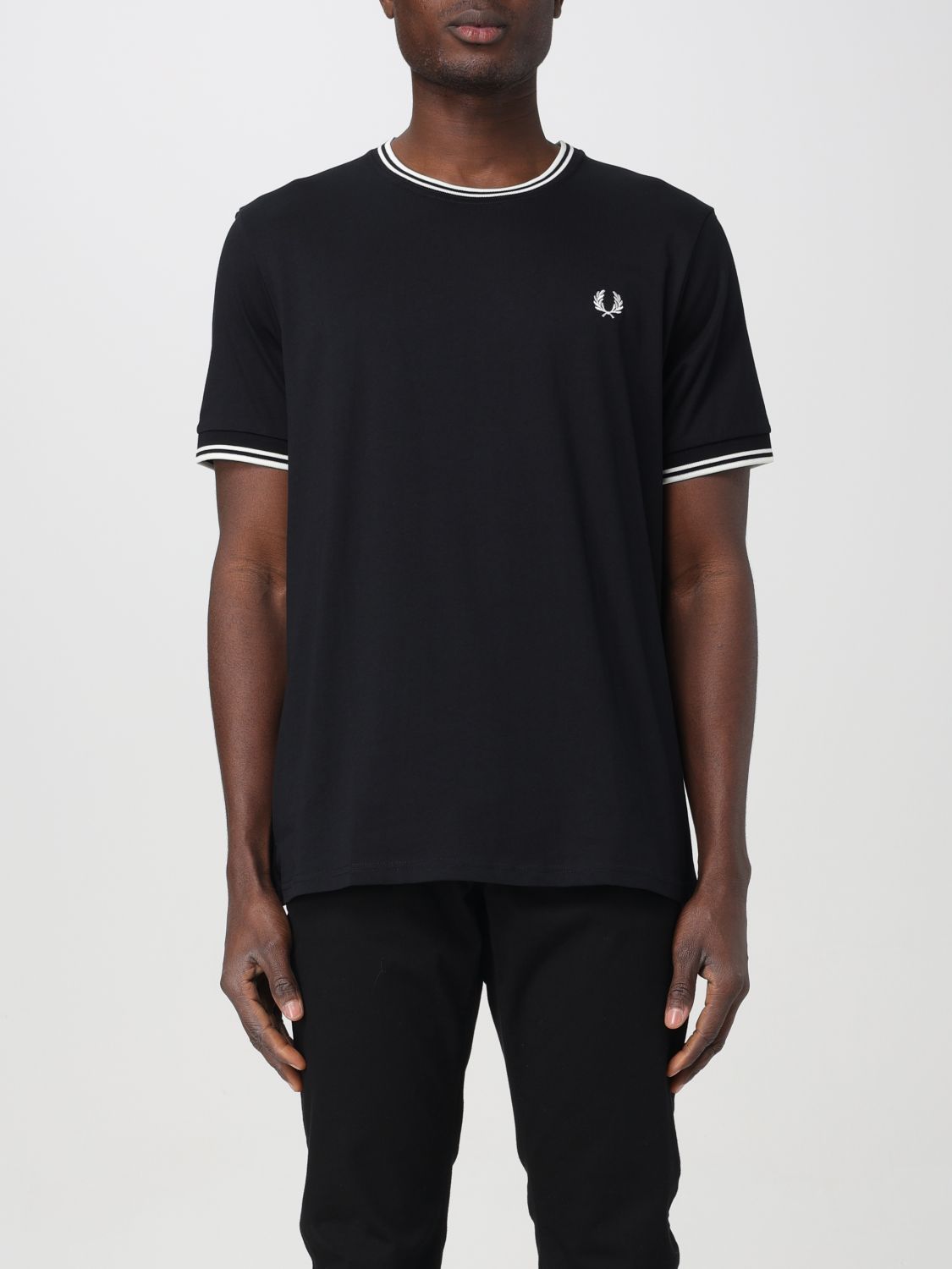 Fred Perry T恤  男士 颜色 黑色 In Black