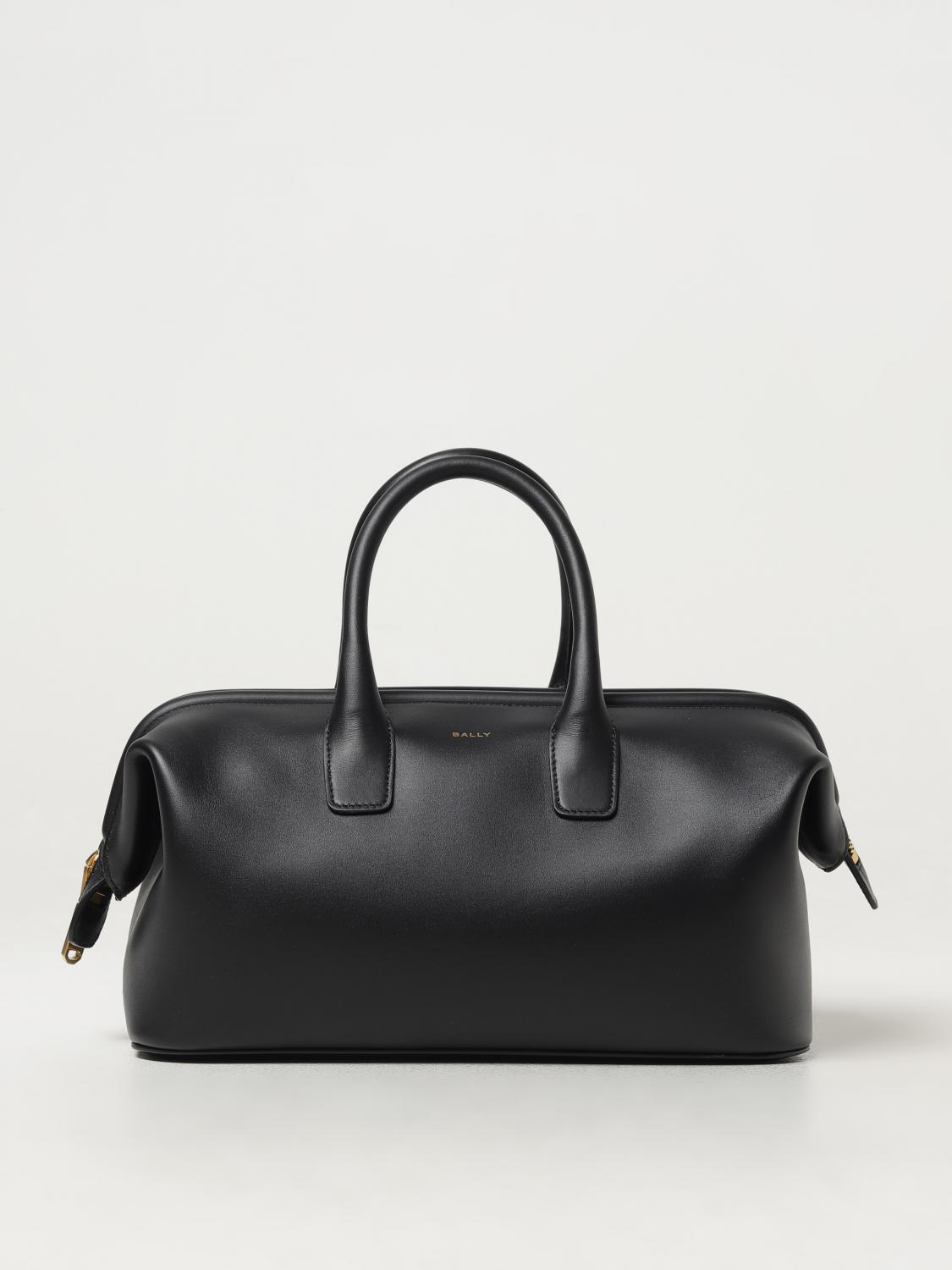 Shop Bally Shoulder Bag  Woman Color Black In 黑色