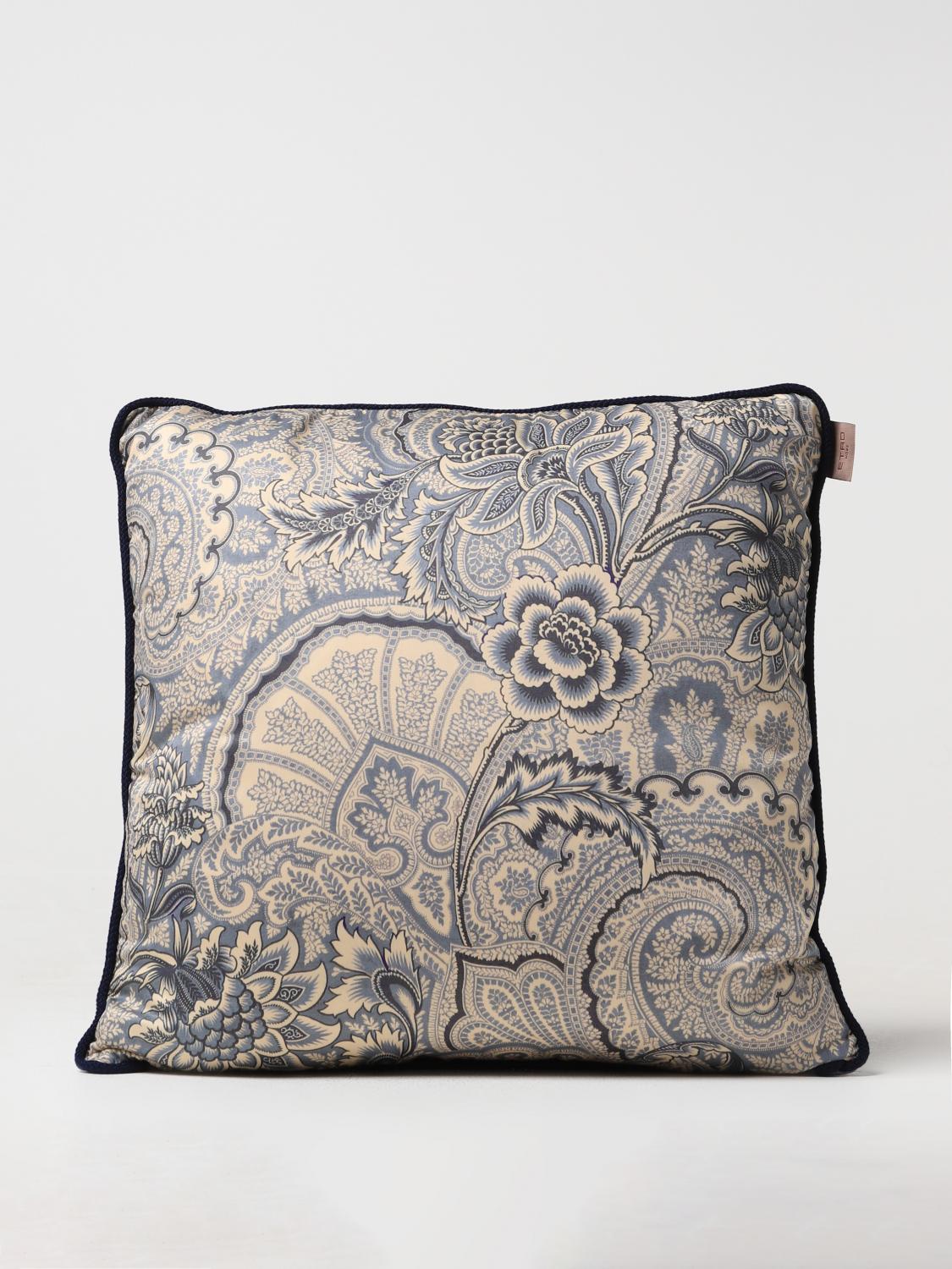 ETRO HOME Cushions Lifestyle color Gnawed Blue　ETRO HOME クッション ライフスタイル カラー グナウド ブルー ETRO
