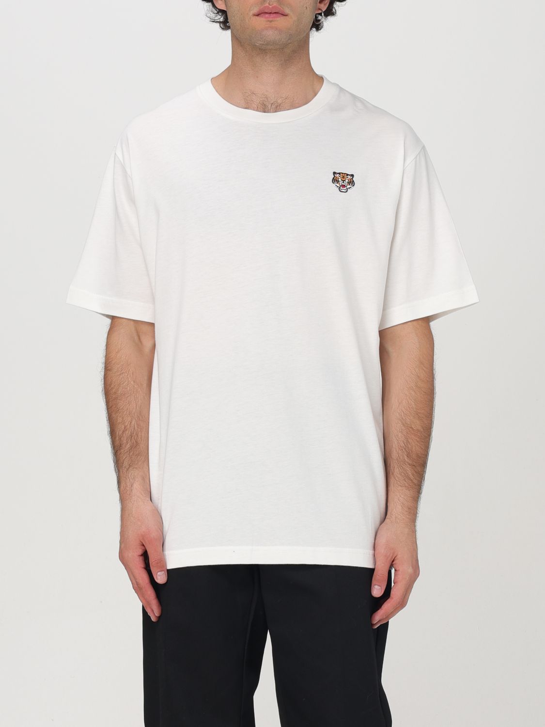 Shop Kenzo T-shirt  Men Color White In Weiss