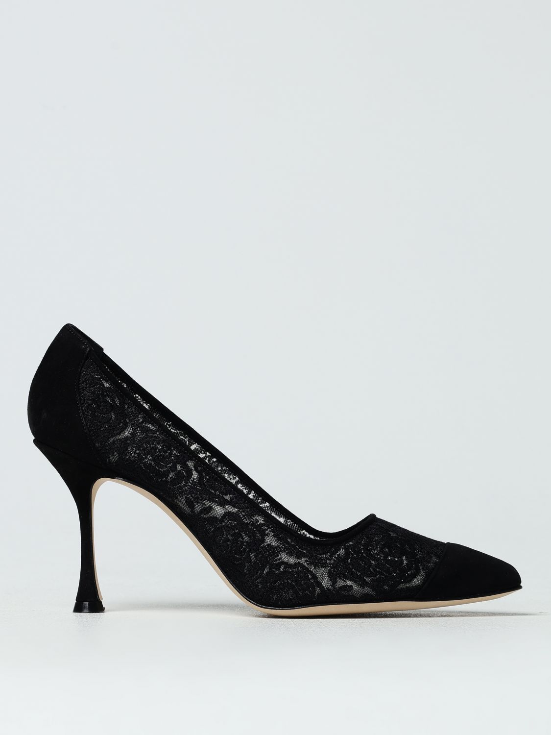 Shop Manolo Blahnik Pumps  Woman Color Black In Schwarz