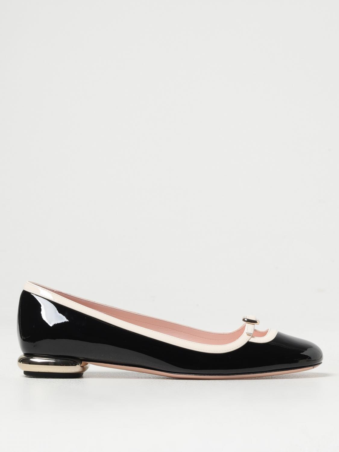 Roger Vivier "viv' Podium Patent In Black