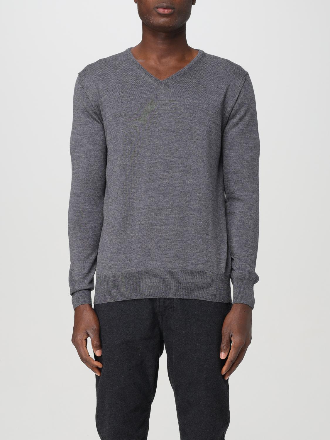 Shop Xc Sweater  Men Color Grey In Grau