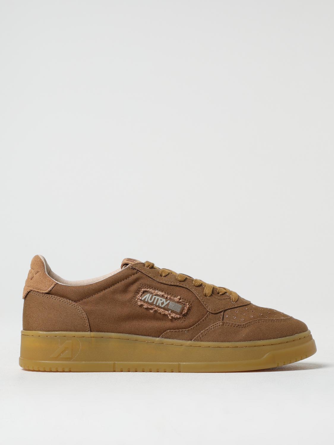 Autry Medalist Low Sneakers In Canvas Color Tanzine In Leather
