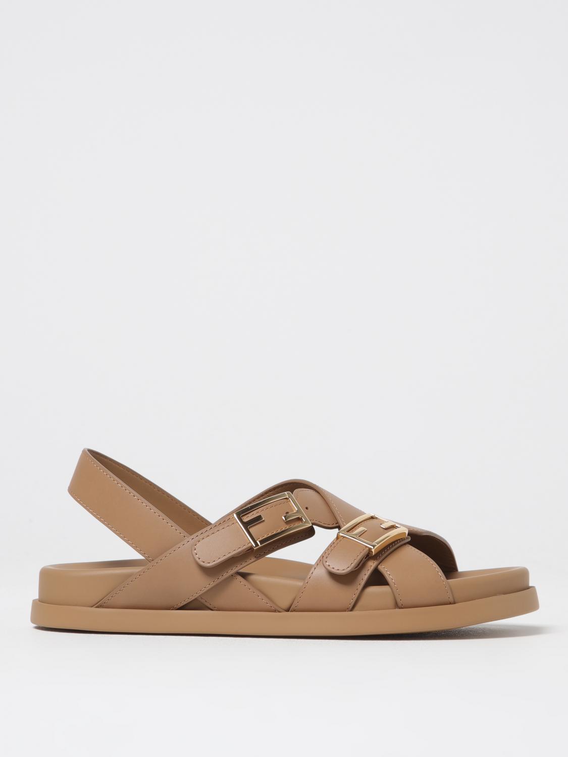Fendi Flache Sandalen  Damen Farbe Camel