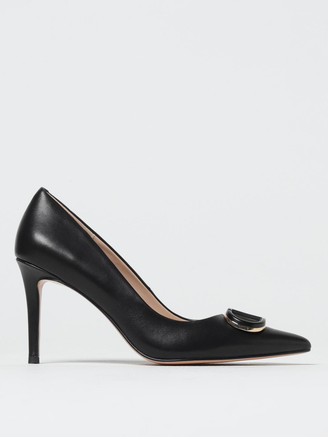 Twinset Leather Pumps With Oval-t Logo In Black