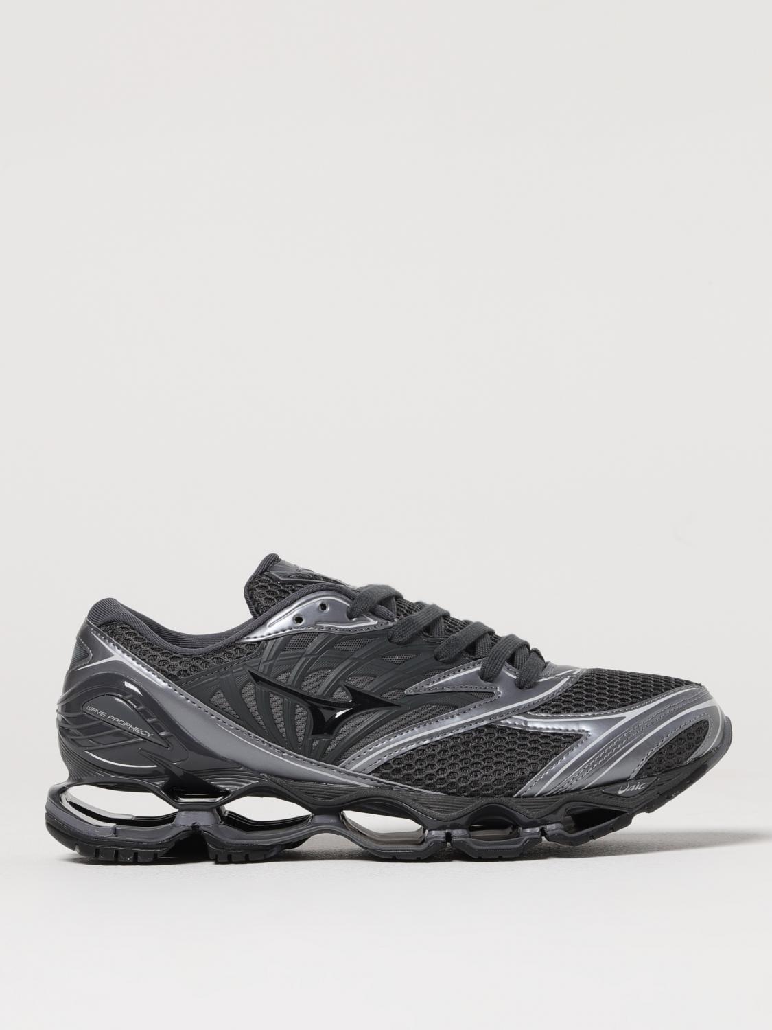 Mizuno Sneakers  Men Color Black In Black