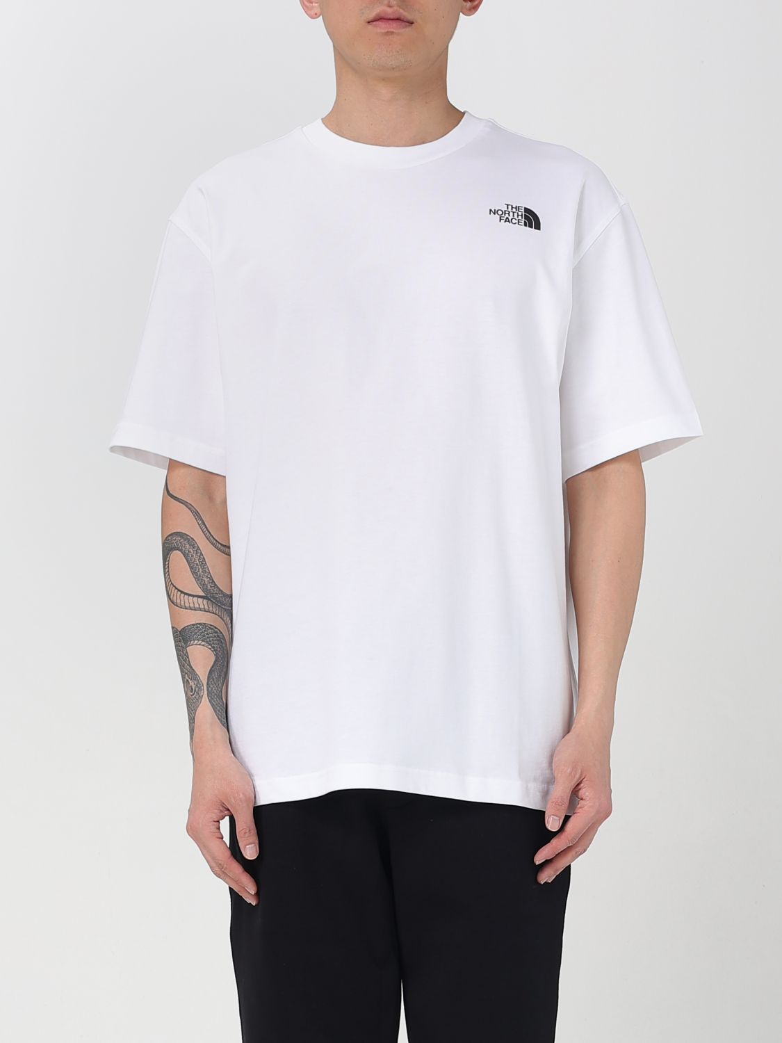 THE NORTH FACE T-SHIRT THE NORTH FACE MEN COLOR WHITE 428985001