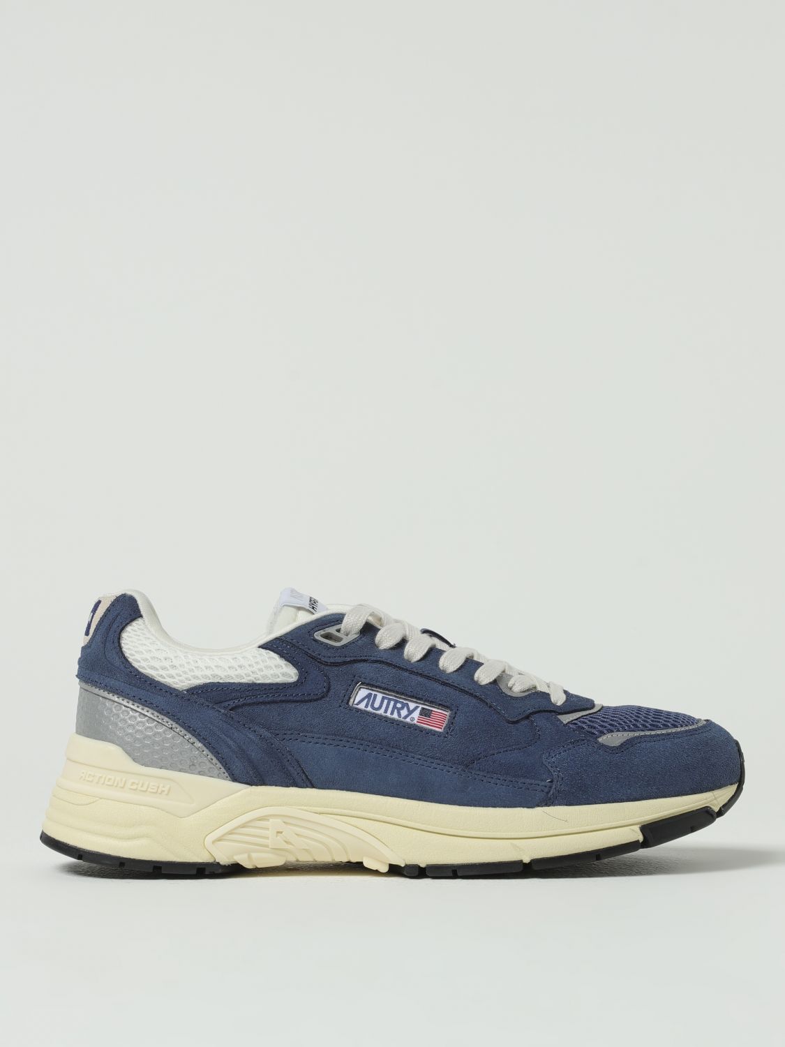 Autry Sneakers  Men Color Blue In Blue