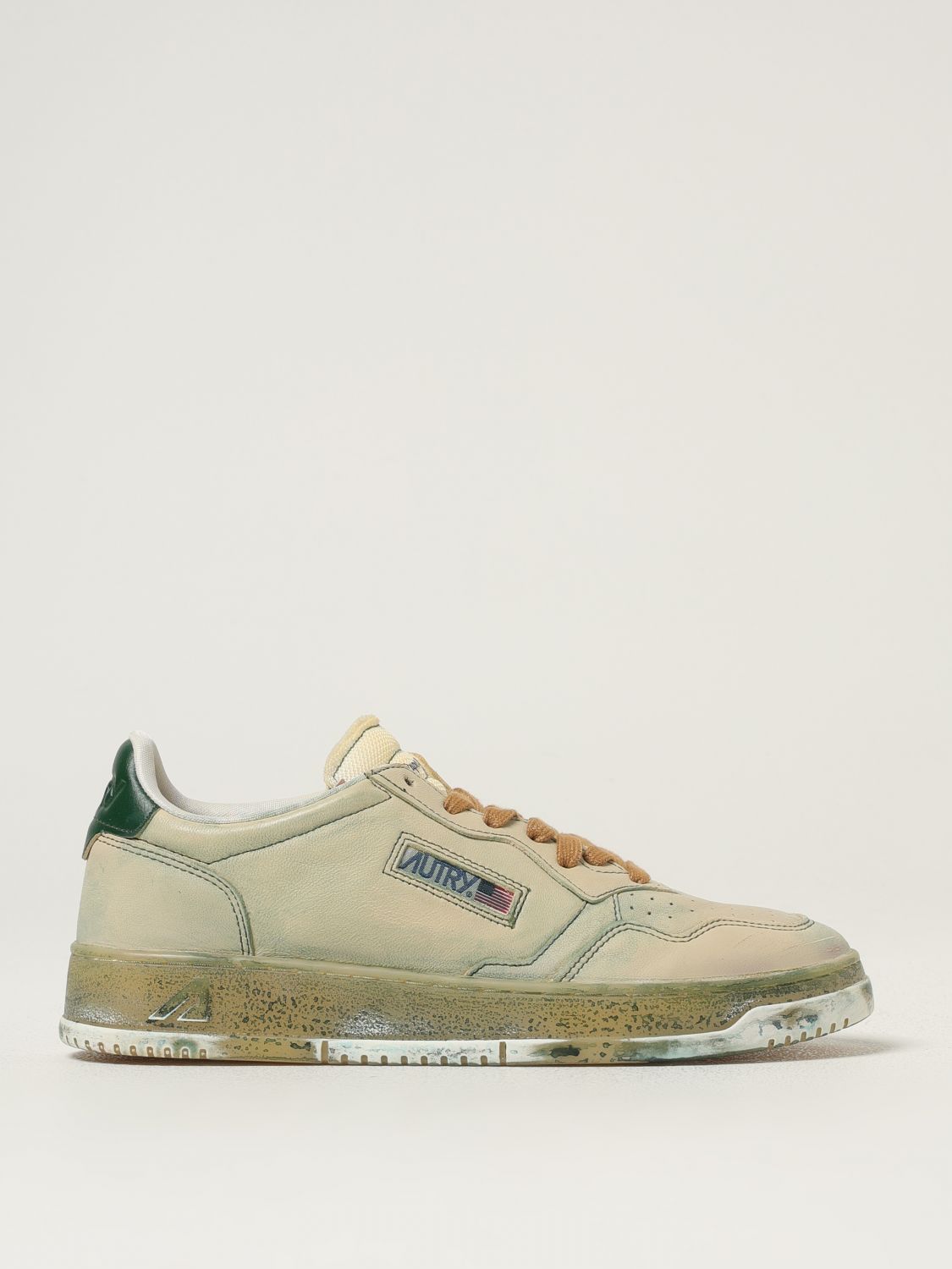 Autry Medalist Low Super Vintage Sneakers In Neutral