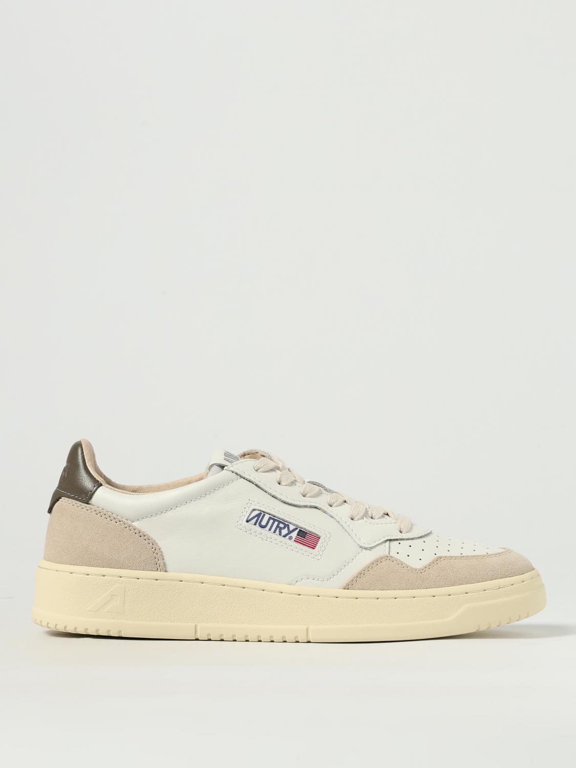 Autry Medalist Low-top Sneakers With Suede Accents