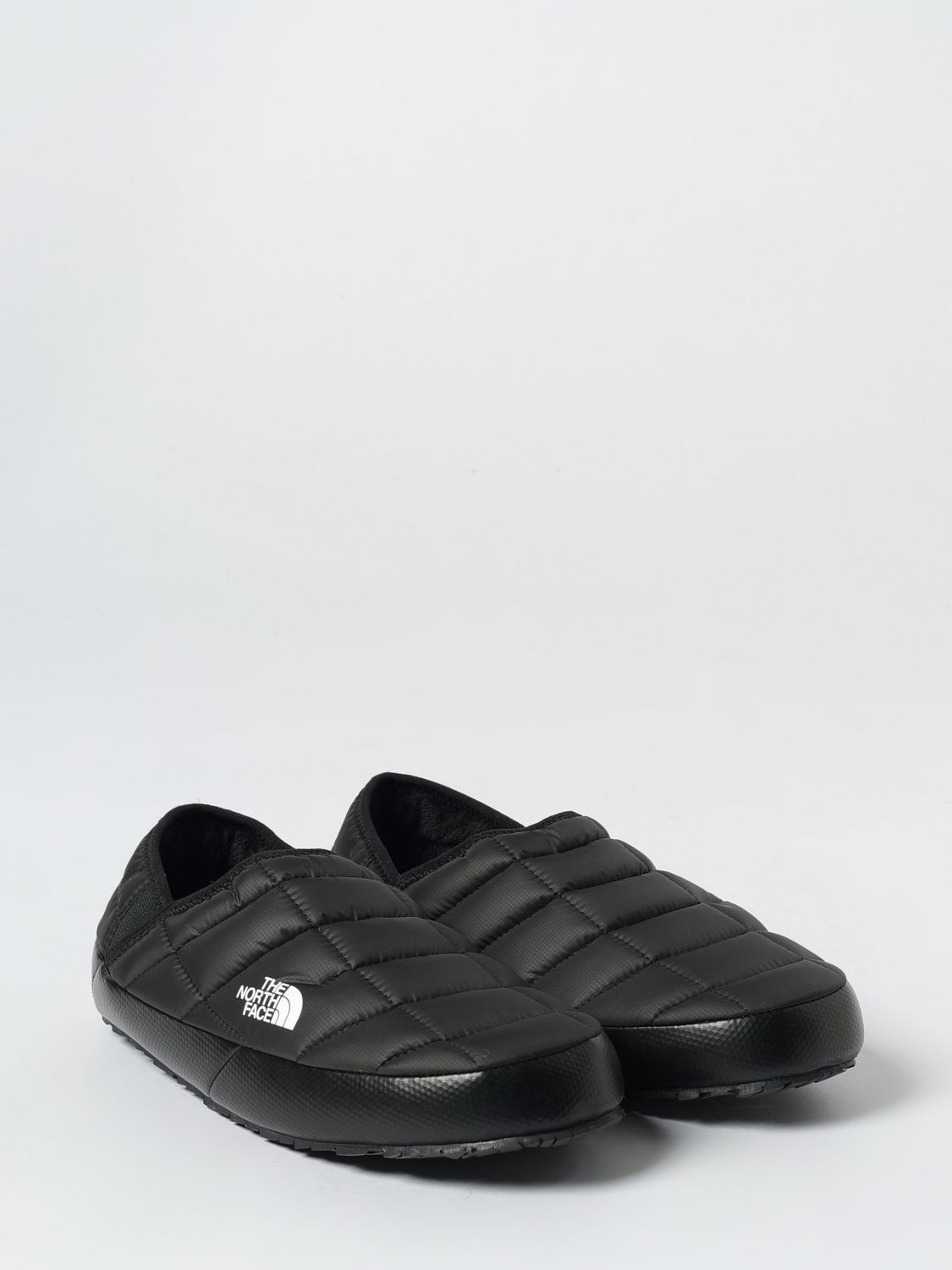 The North Face Shoes Men In Black