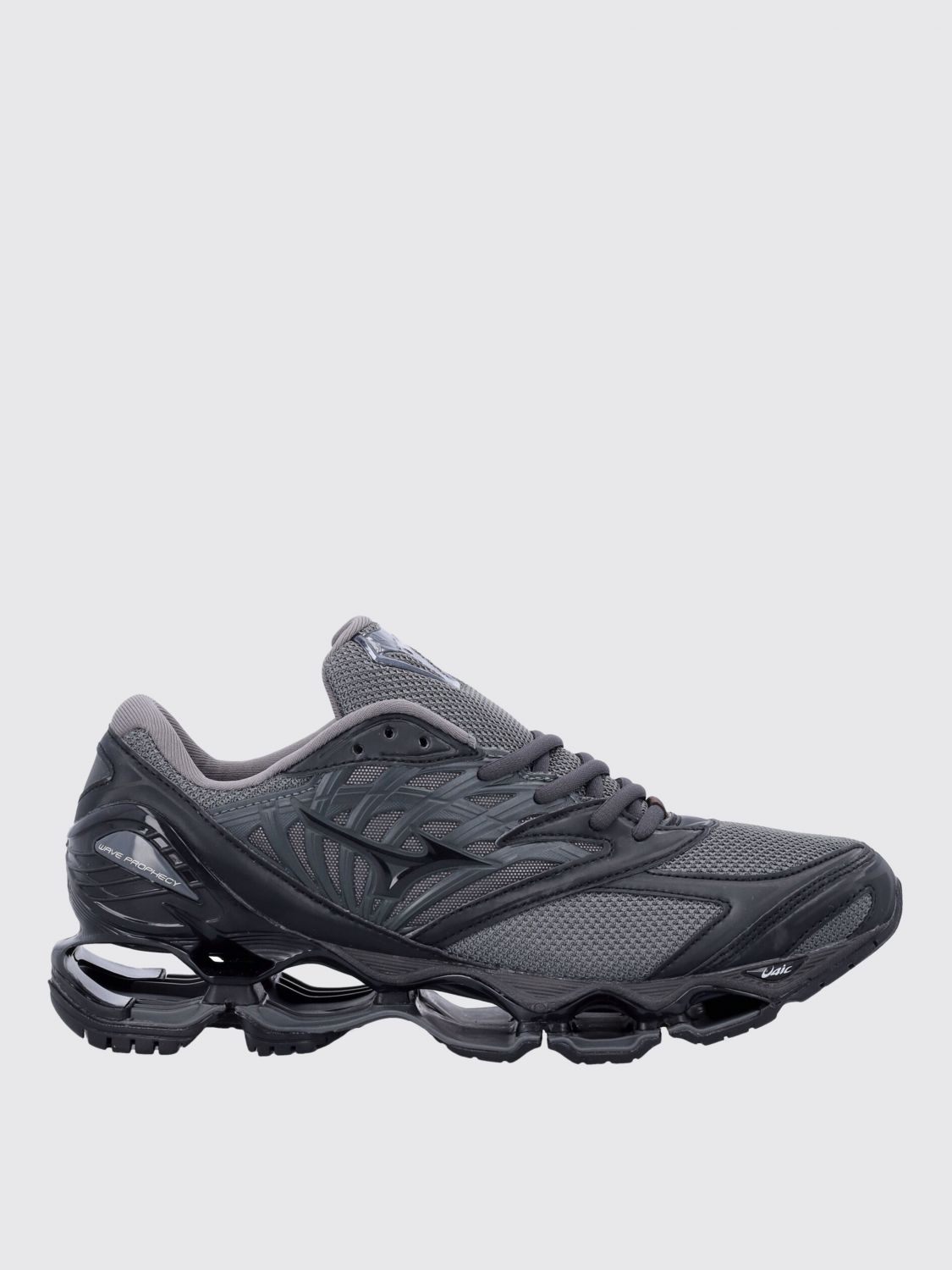 Mizuno Wave Prophecy Ls Sneakers In Black