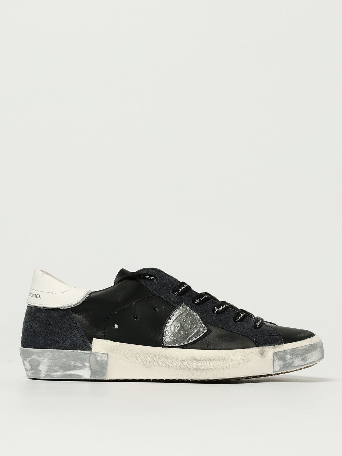 Philippe Model Round Toe Leather Low Top Sneakers In Black