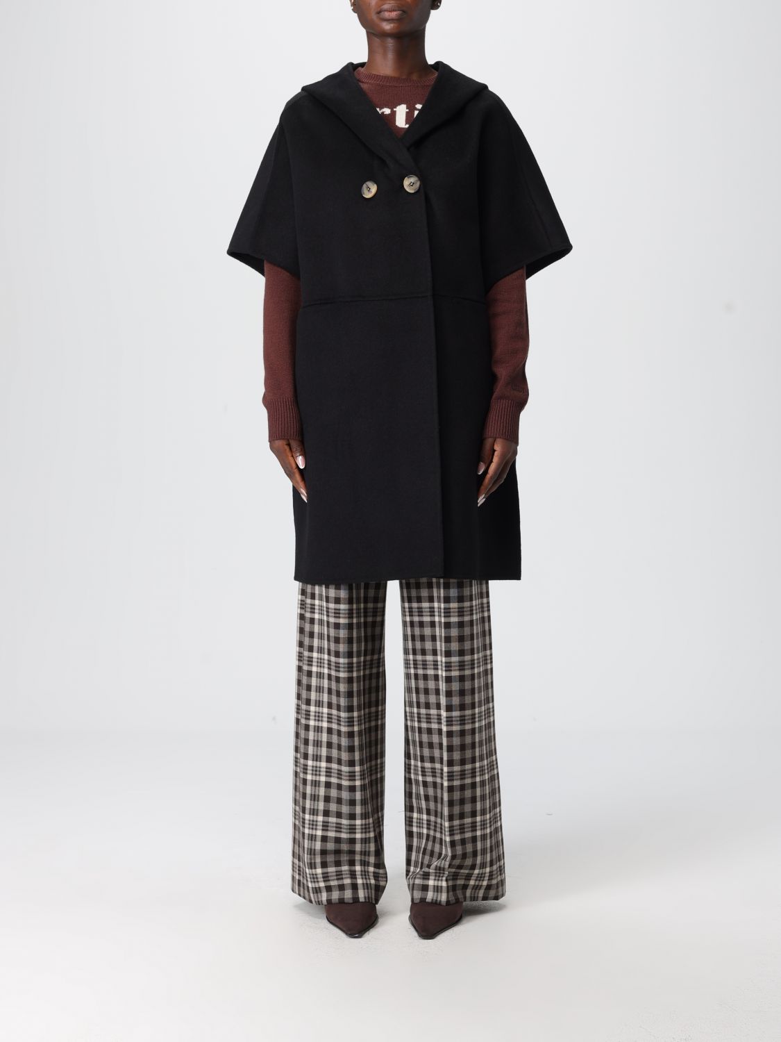 Hanita Cape  Woman Color Black